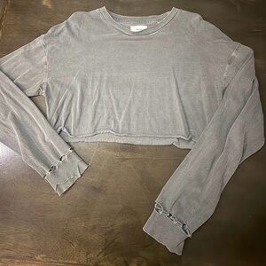 Joah Brown Heather Gray Cropped Long Sleeve Top